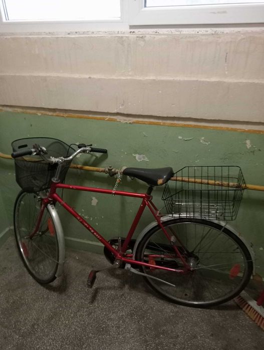 Vând bicicleta  in orașul Deta