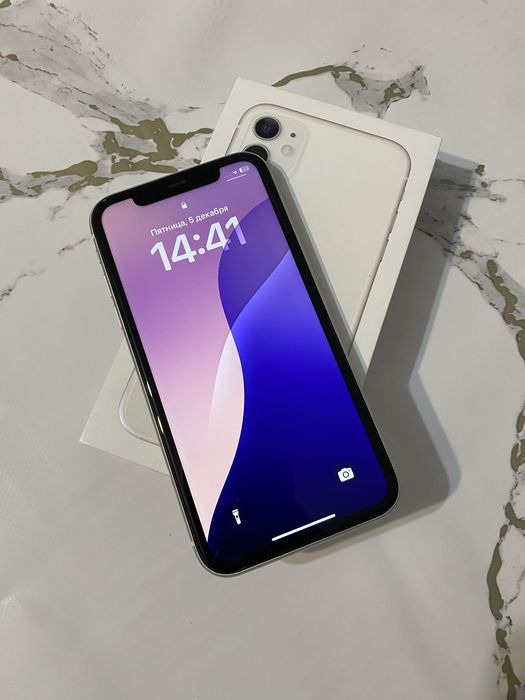 Продам IPHONE 11 128 ГБ