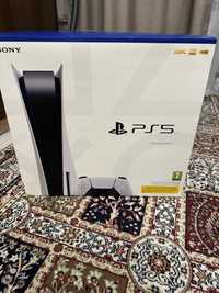 Продам Sony Playstation 5 с джойстиком + 2 игры