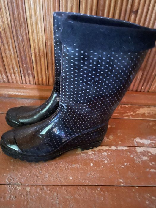 Сапоги резиновые женские 40 и 38 размера