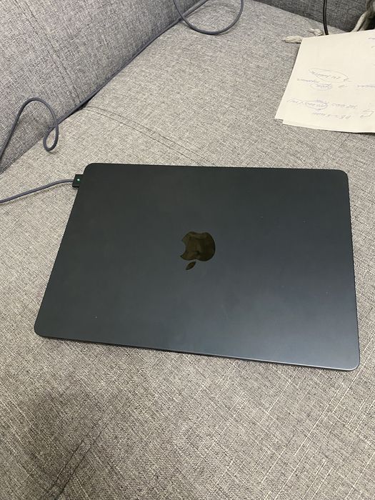 Продам Macbook Air M3