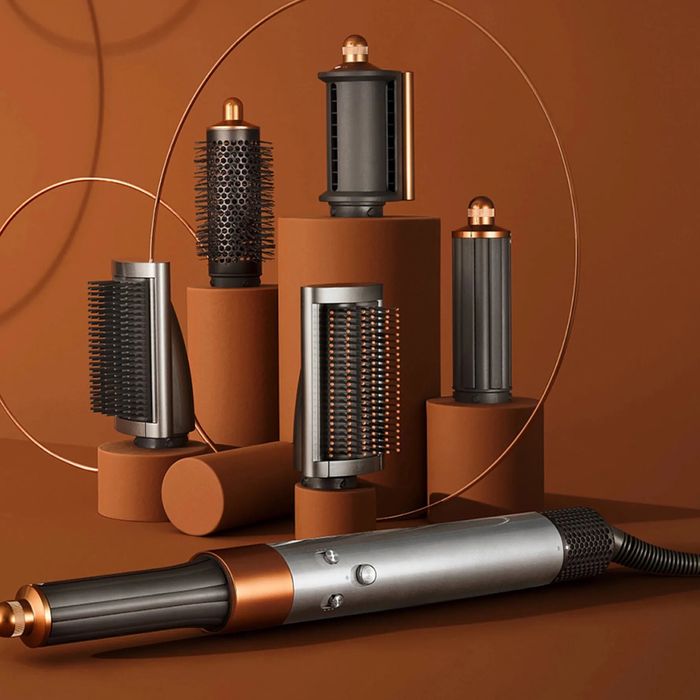 Продам дайсон в отличном состоянии.