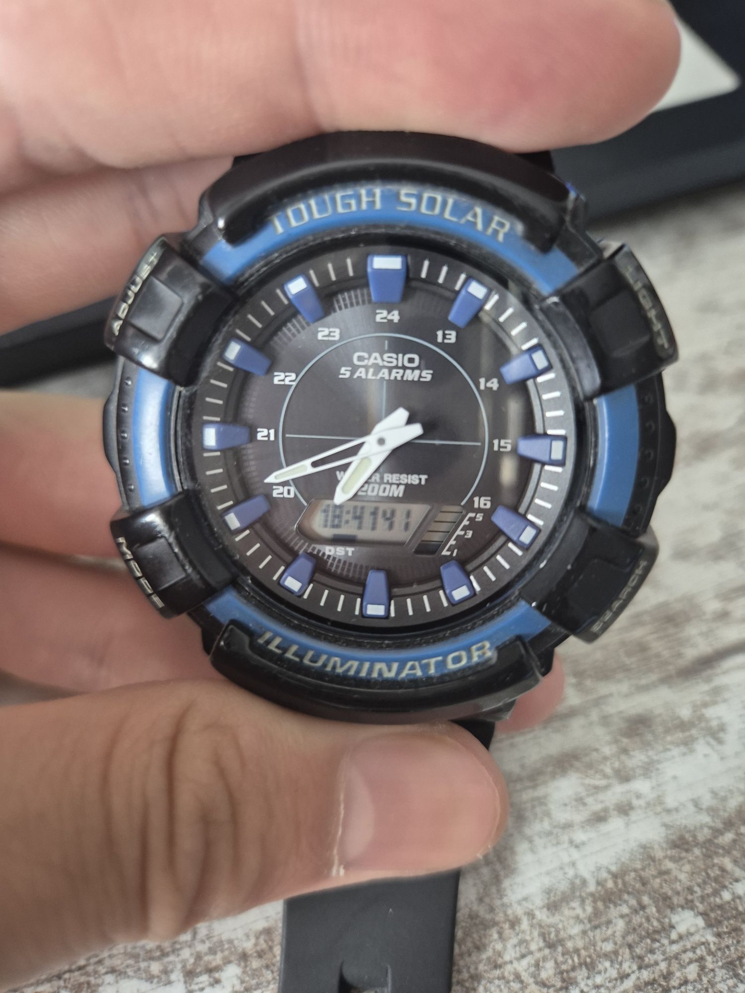 Продам часы Casio