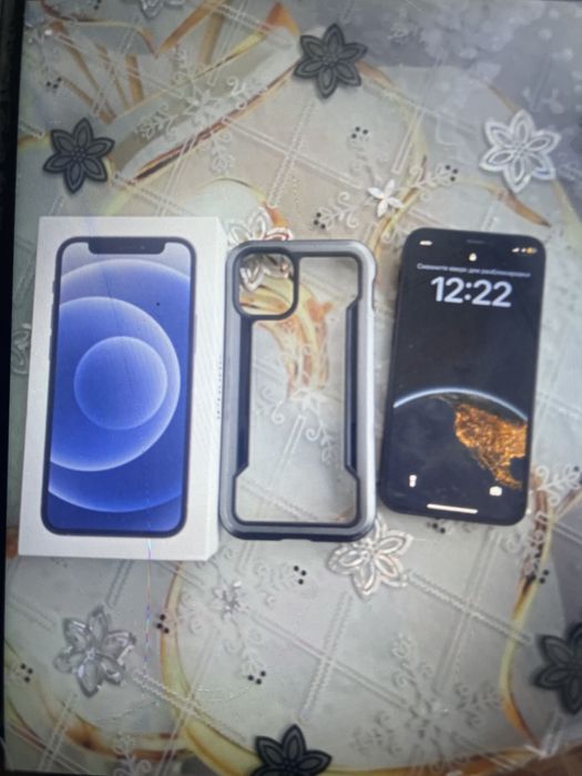 Айфон 12mini б/у в хорошем состояние с документами