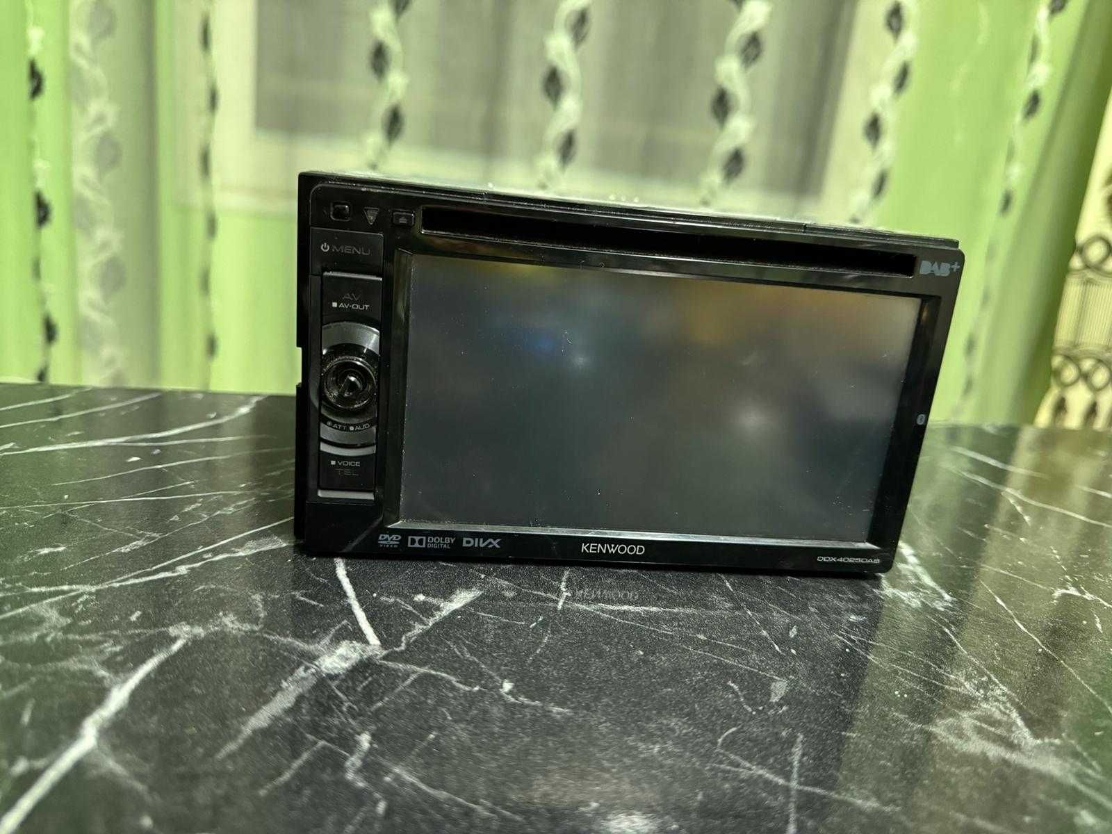 Монитор с DVD приемник Kenwood DDX4025DAB