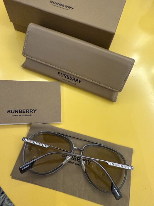 Ochelari de soare Burberry Oliver BE3125 1003/8 – Noi, Originali