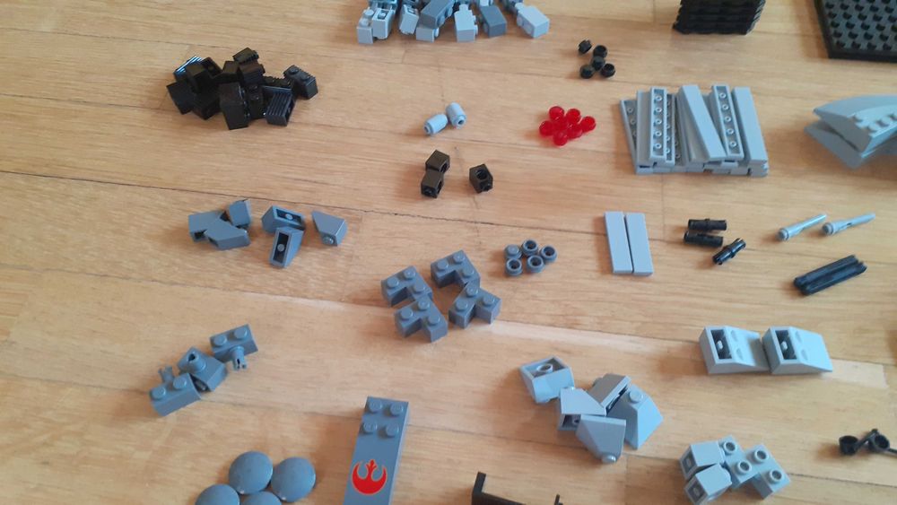 Lego Star Wars базов комплект с фигурки и машини