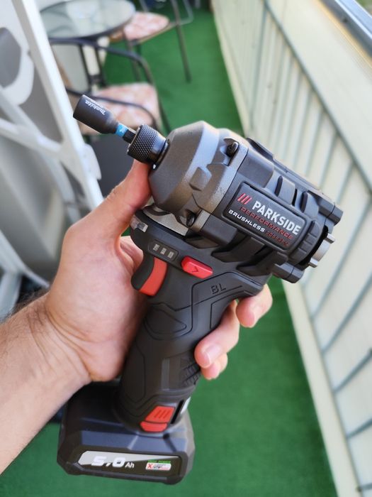 Masina cu impact Parkside Performance 12v