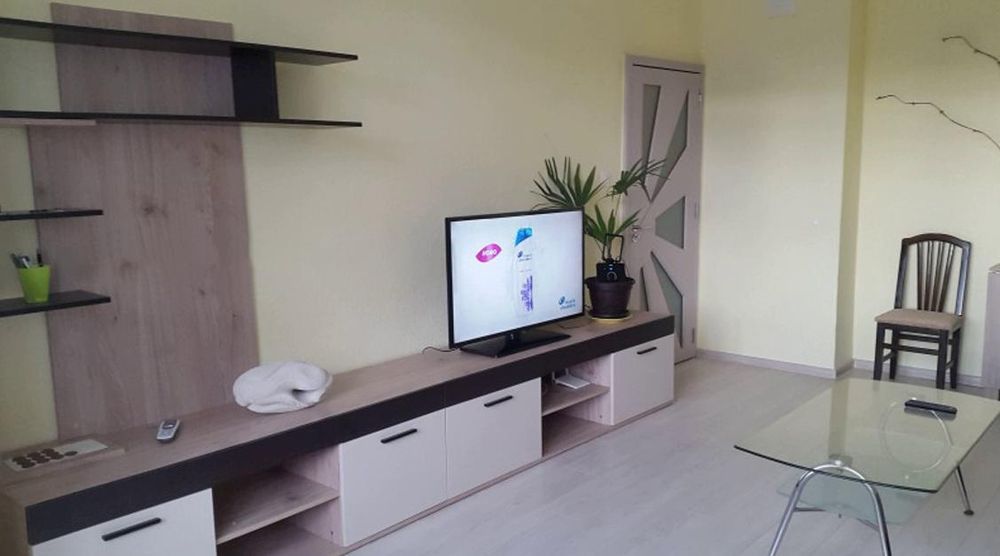 Дава се под наем Двустаен апартамент в София, Зона Б-19 - 50 кв.м за 500 € - Снимка #2