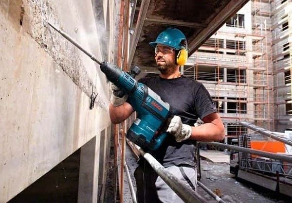 Услуги демонтажа качественно