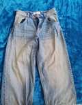 Blugi baggy albastri Bershka