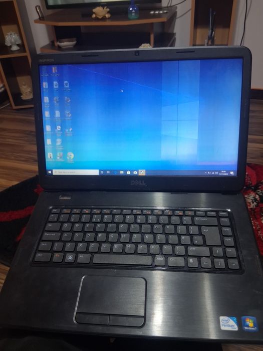 Laptop Dell inspiron N5040
