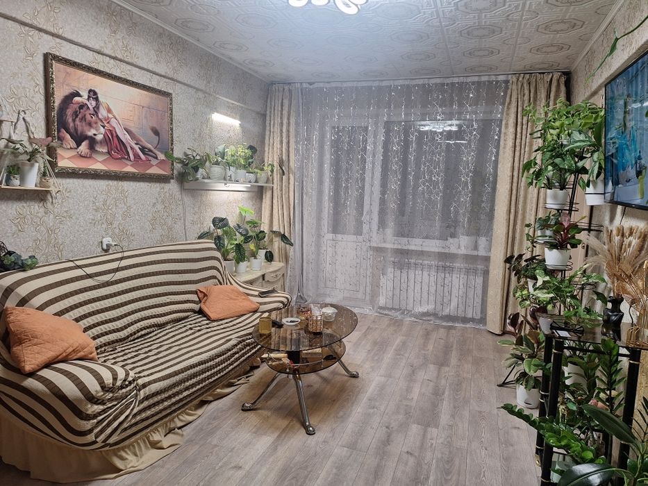 4-х комнатная кв Новаторов 5 продам