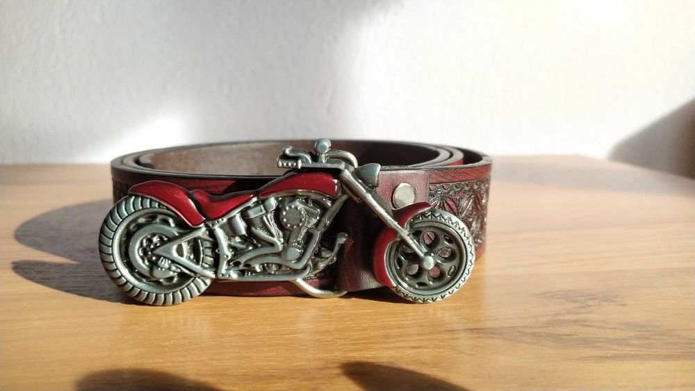 Колан с катарама на мотор