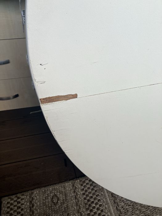 Masa extensibila alba bucatarie , picioare lemn masiv