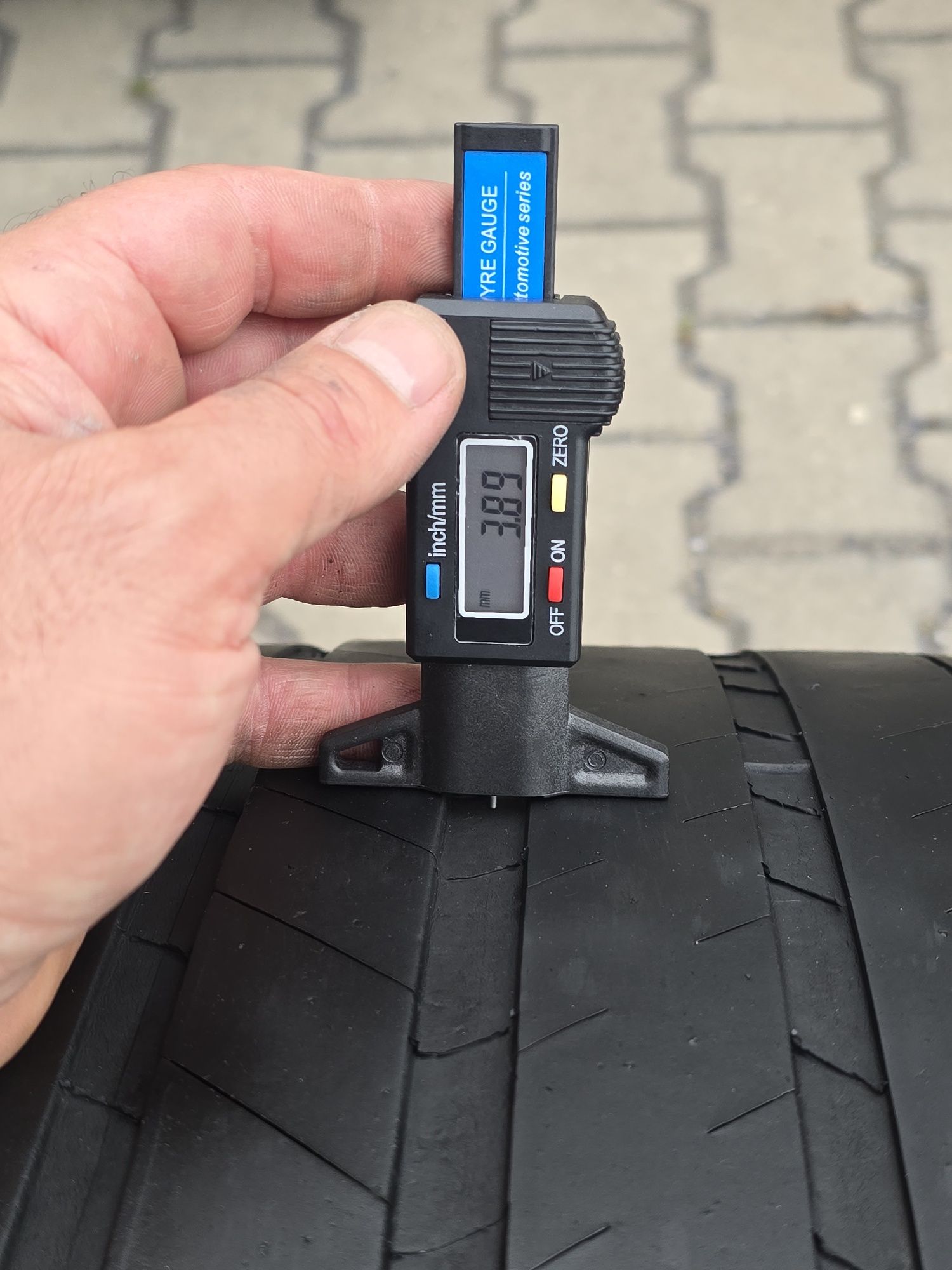 265 40 21 Michelin -4бр.