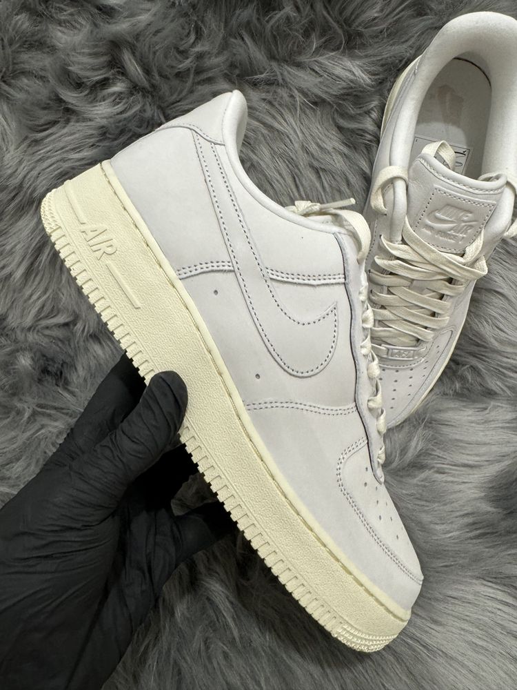 Nike Air Force 1 Premium