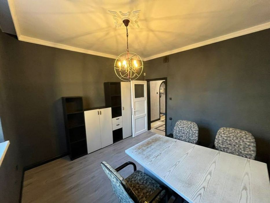 Дава се под наем Офис в Варна, Чаталджа - 120 кв.м за 765 € - Снимка #2