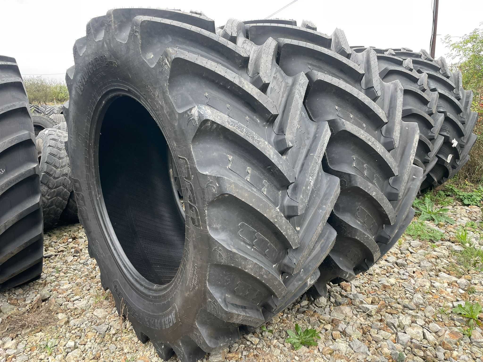 710/60r42 173D cauicuc tractor new holland T7.210 PC
