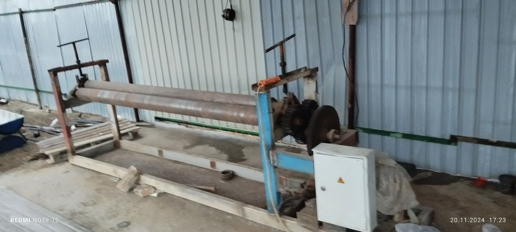 Turba aylantiradigan sotuvda