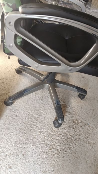 Кресло геймерское