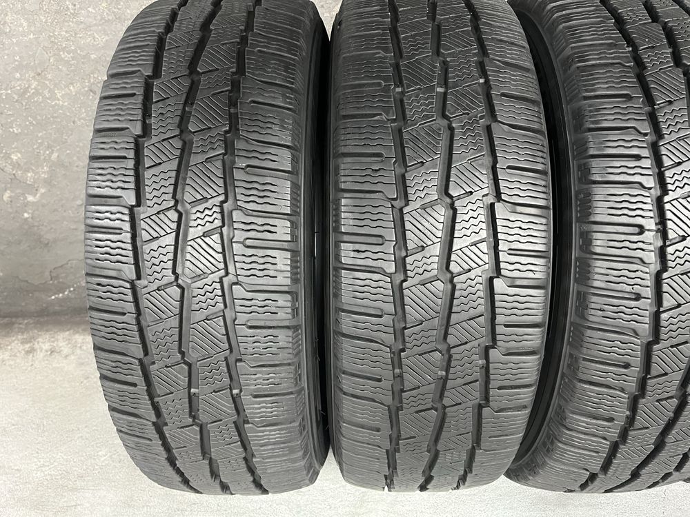 Anvelope iarna michelin 215/60/17C