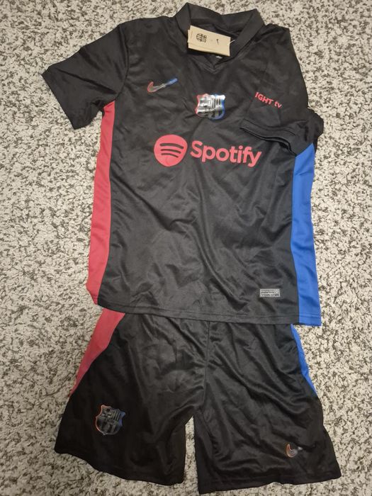 Barcelona kit negru rosu