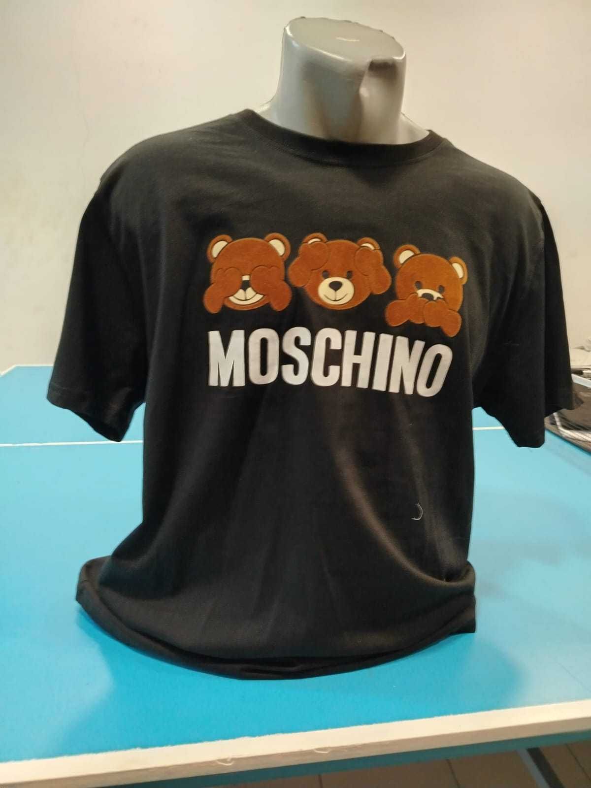 Tricouri Moschino