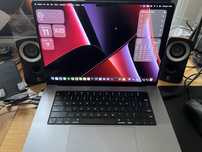 Apple MacBook Pro 16