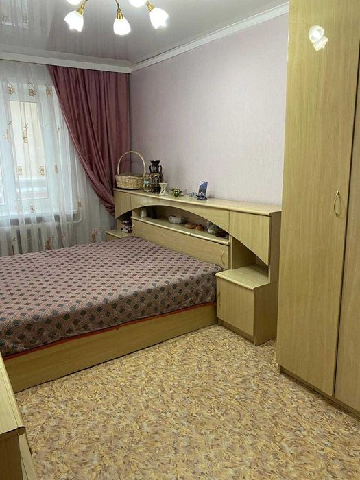 Продается полноценная 3 комн квартира возле 5,6 школ