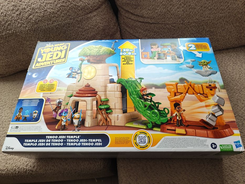 Стар Уърс Малките Джедаи Hasbro Star Wars Young Jedi Adventure Храмът
