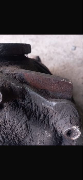 Продам редуктор 210 мерс