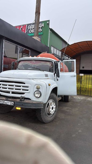 Откачка септика и туалетов Зил