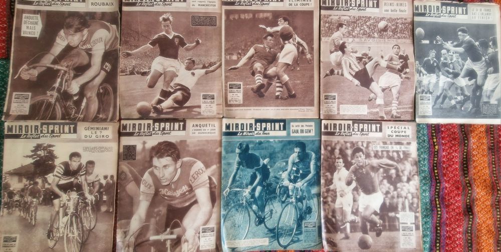 Reviste foarte vechi