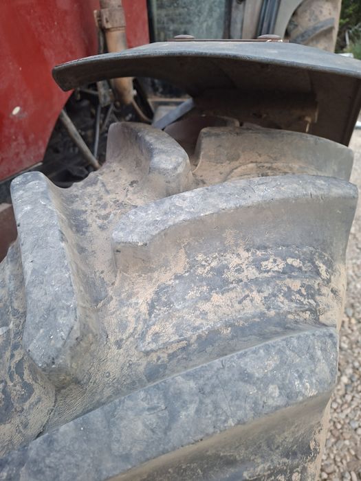 Tractor Case JX95