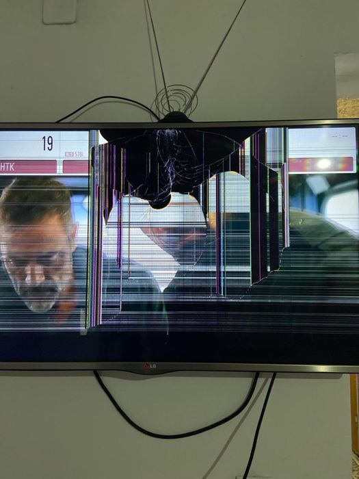 Телевизор 3D LG