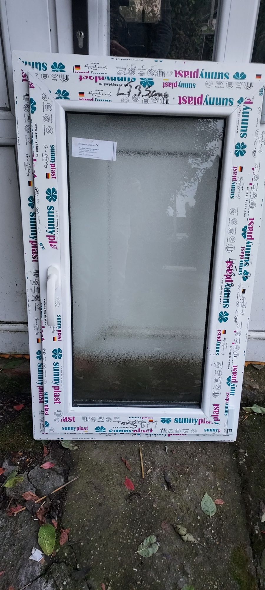Geamuri termopan noi si second hand