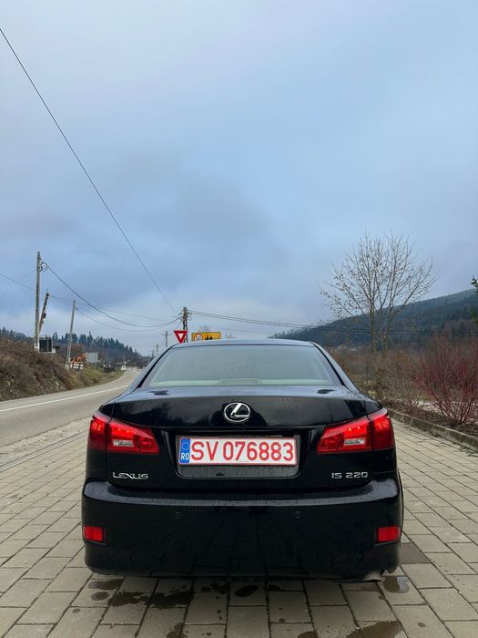 Lexus IS220D 2.2