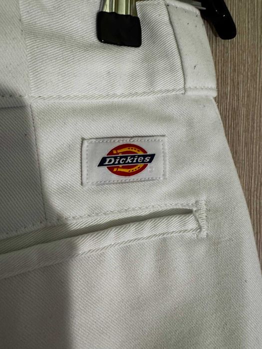 Pantaloni Dickies 874, regular fit, alb, marimea 32x32.
