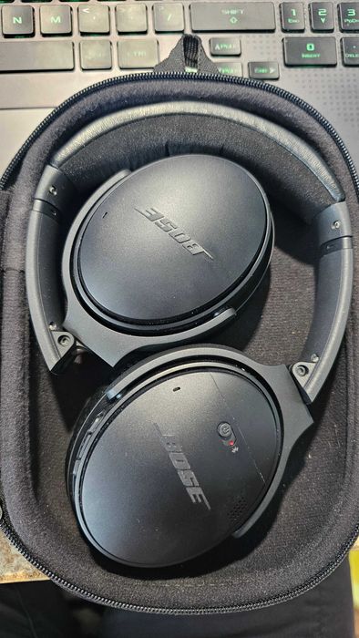 Безжични слушалки Bose QuietComfort QC 35 II, черни