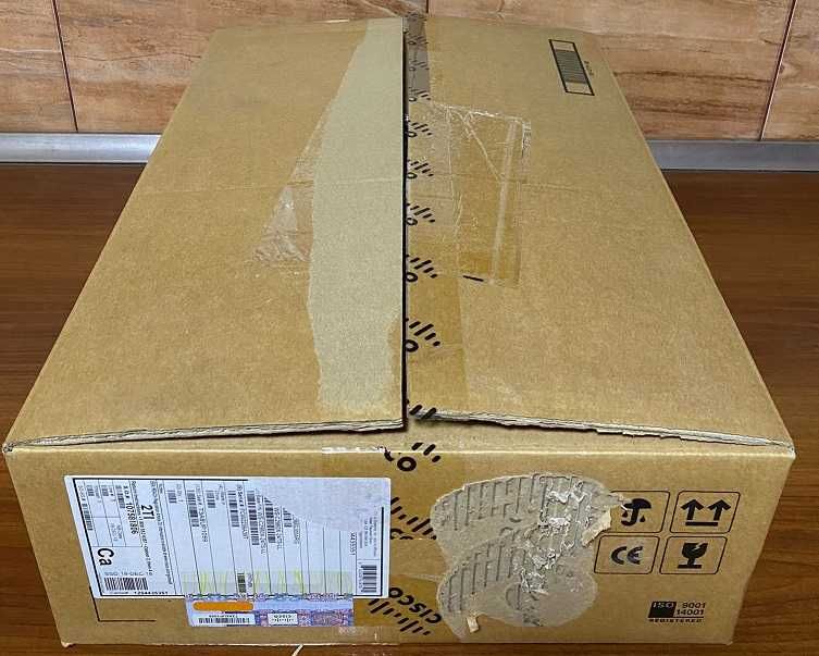 Switch Cisco 2960X-24TS-LL