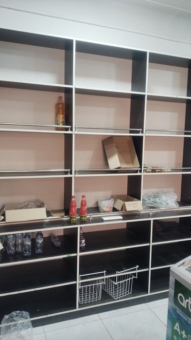 Полка магазин учун . Стелаж