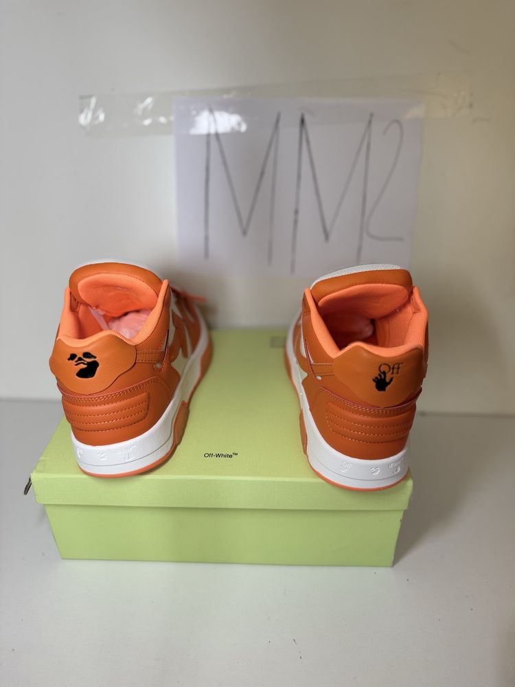Adidasi Off-White Out Of Office Lace-Up Sneakers white and orange