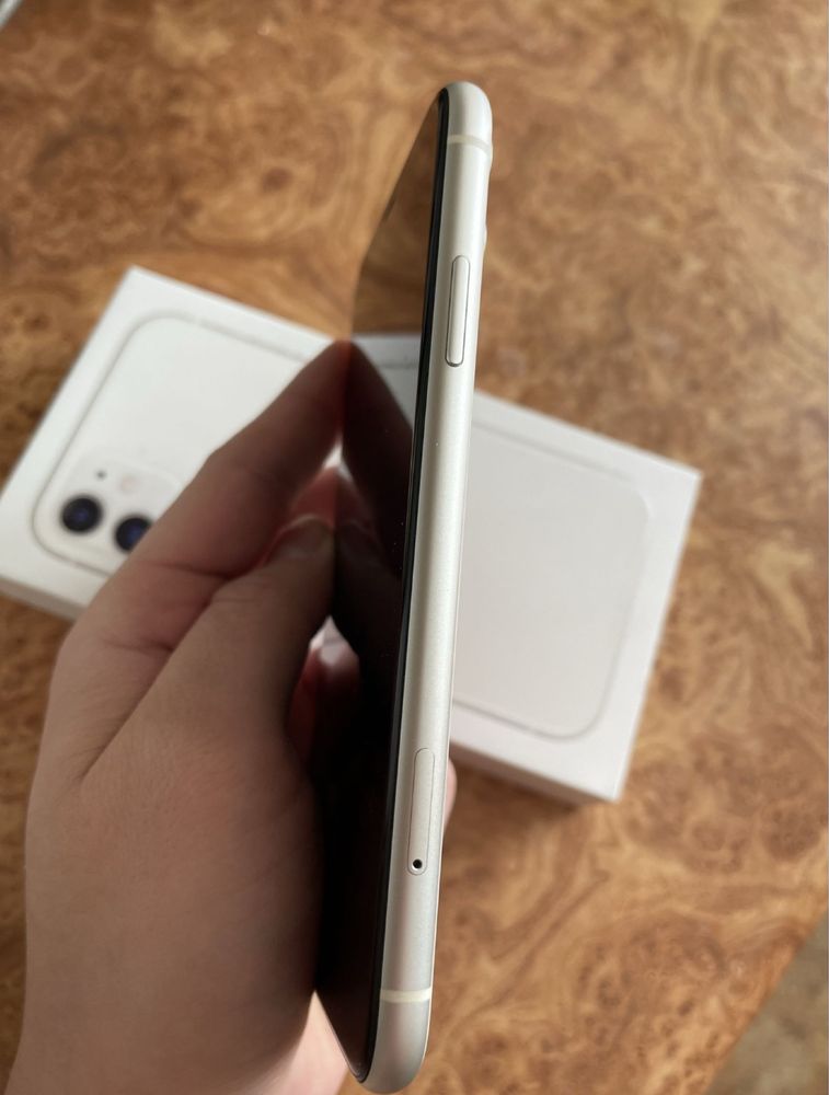Продам iPhone 11 128gb 85%