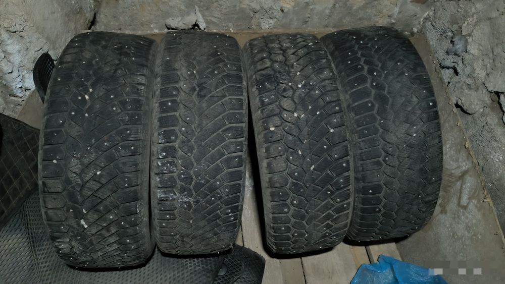 Шины зимние 215/60 R16