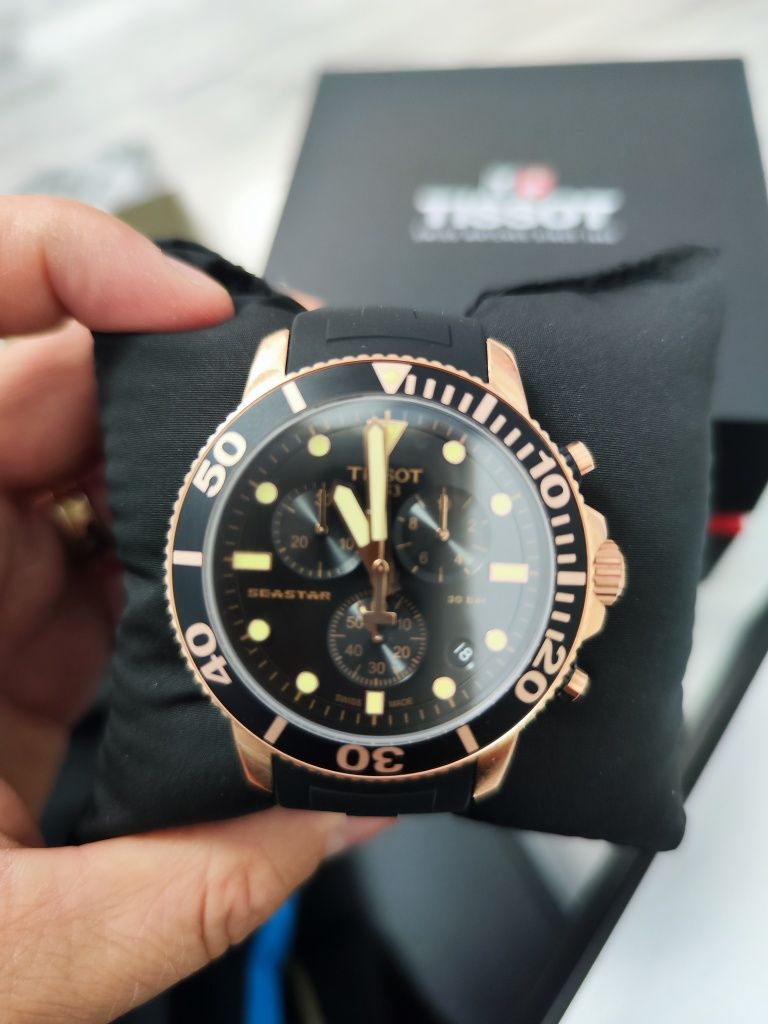 Ceas Tissot Seastar 1000 rose-gold