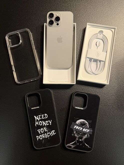 Iphone 16 pro max 256gb neverlocked cu carcase