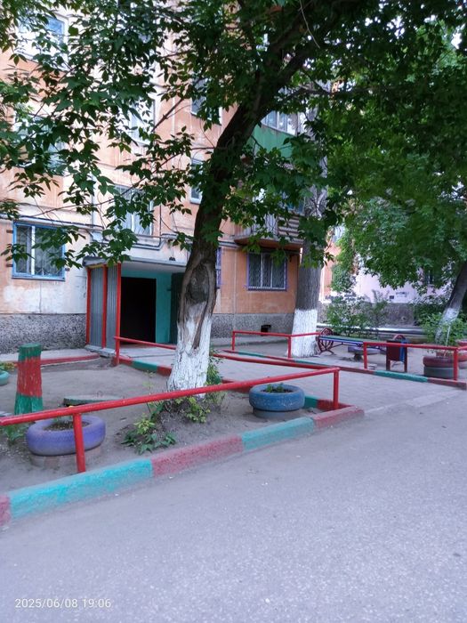 Сдаю -1-ю. кв. на 2 мкр.