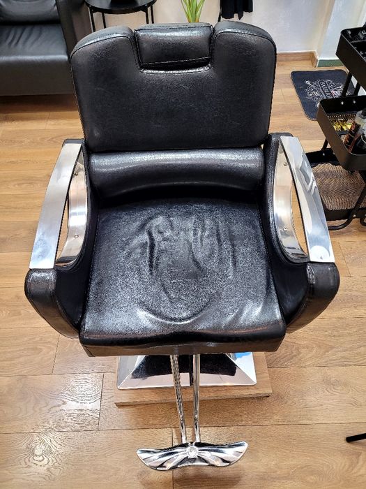 Бръснарски фризьорски стол за подстригване и грим