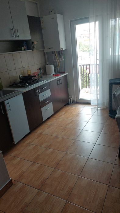 De inchiriat ap 2 camere